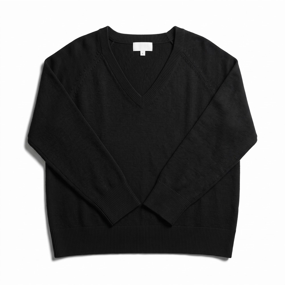 Old Navy L Womens Black V-Neck Sweater NWT Relaxed Fit Cozy Casual Knit